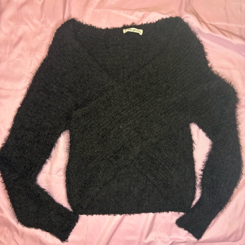 Elegant Black V-Neck Sweater